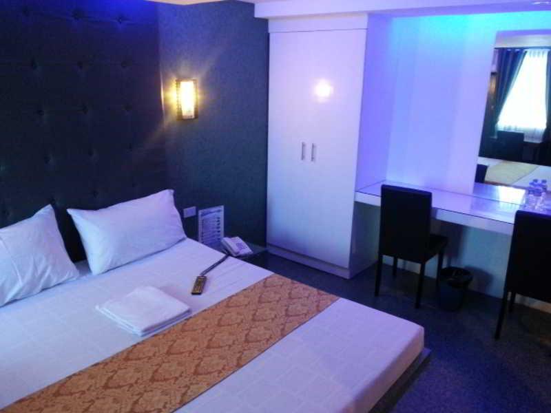 Icon Hotel Manila Ngoại thất bức ảnh