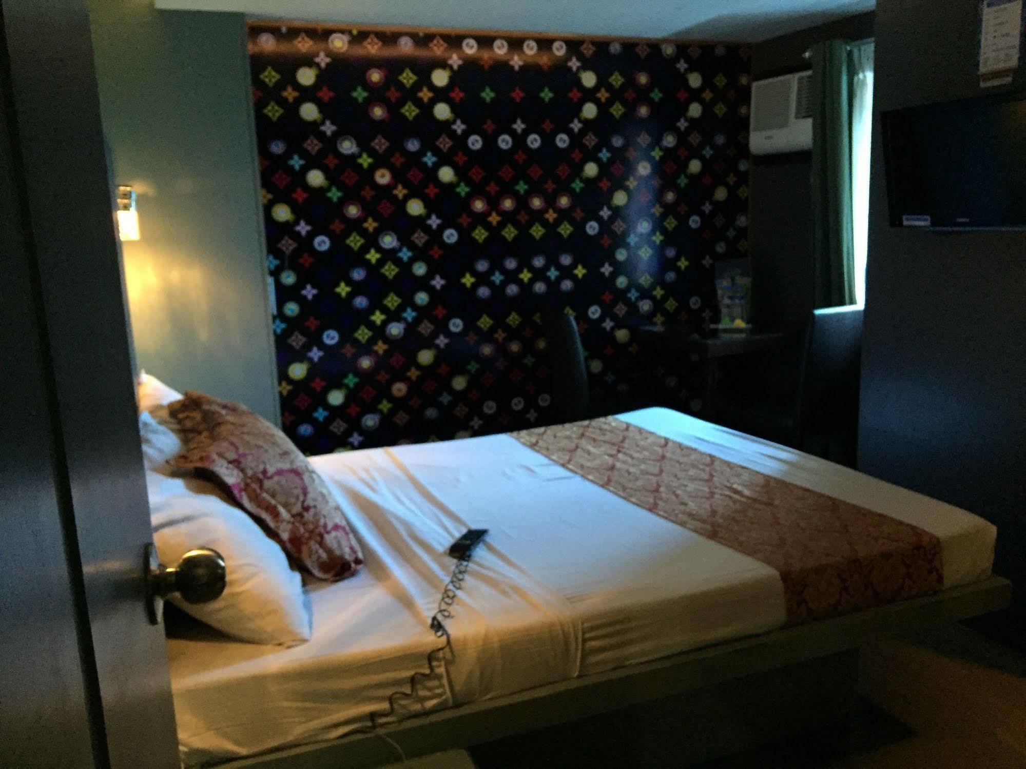 Icon Hotel Manila Ngoại thất bức ảnh