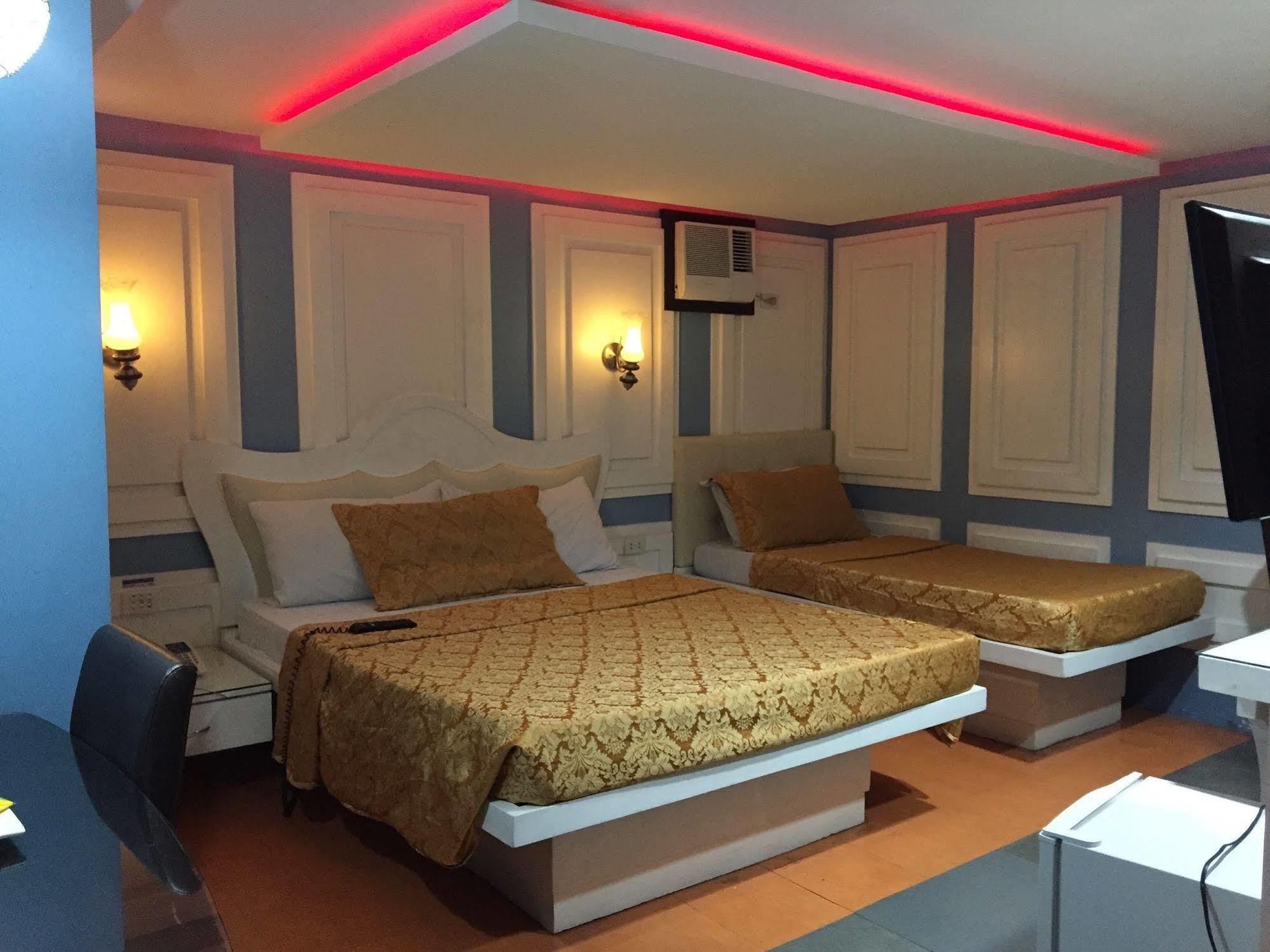 Icon Hotel Manila Ngoại thất bức ảnh