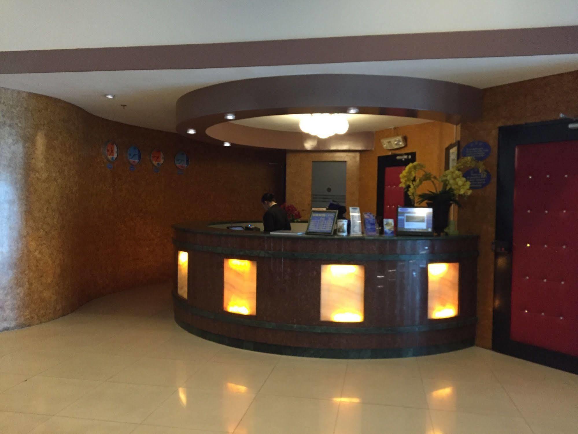 Icon Hotel Manila Ngoại thất bức ảnh