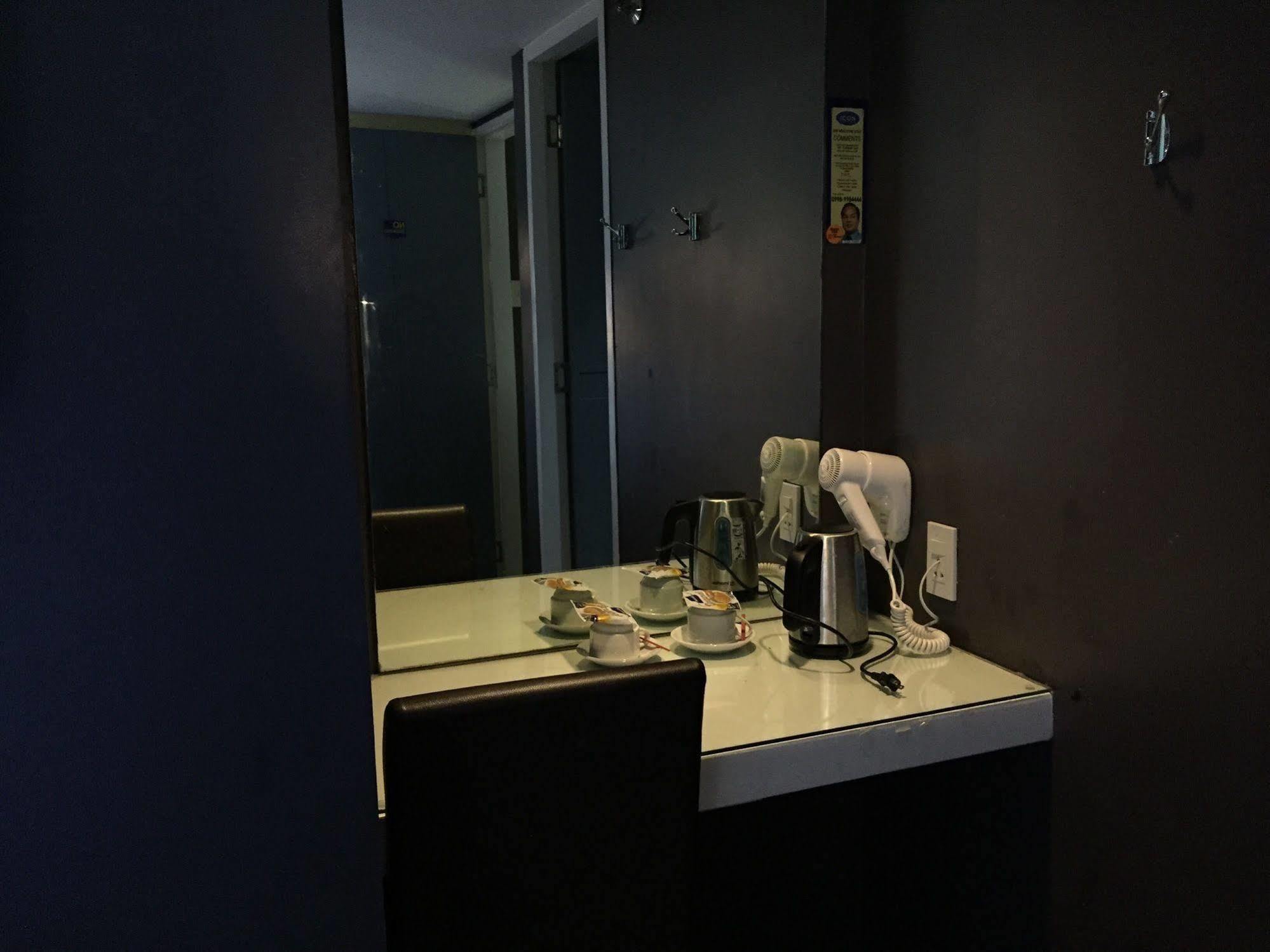 Icon Hotel Manila Ngoại thất bức ảnh