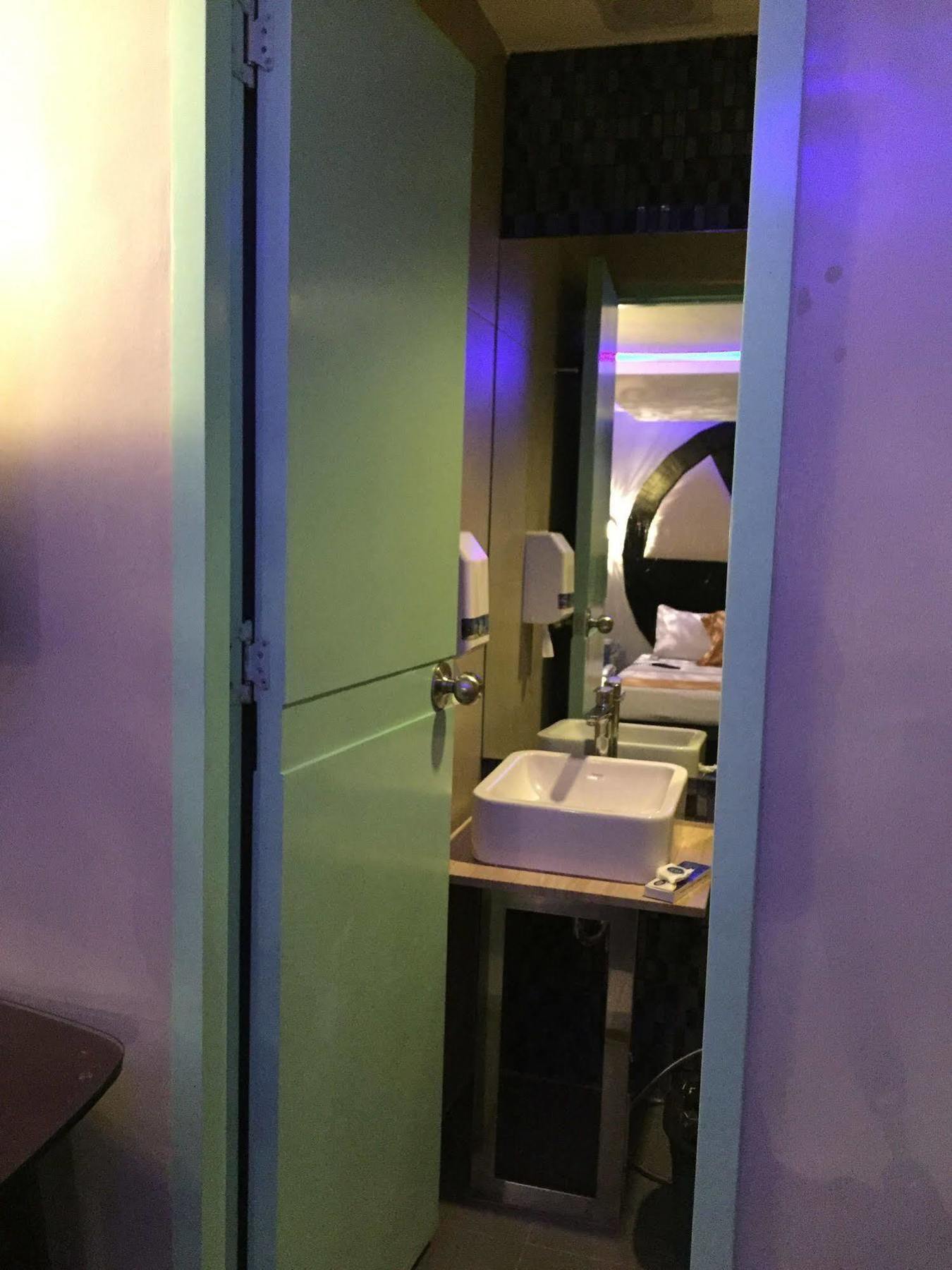 Icon Hotel Manila Ngoại thất bức ảnh